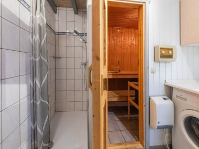 Holiday house Ferienhaus im Ferienpark Mirow - Outdoor photo 35