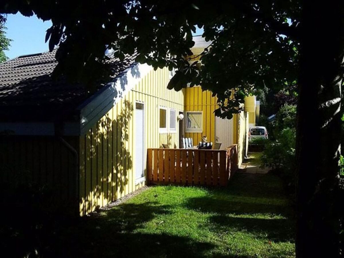 Holiday house Ferienhaus im Ferienpark Mirow - Outdoor photo 3