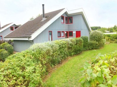 Holiday house Ferienhaus im Ferienpark Mirow - Outdoor photo 2