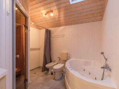 Holiday house Ferienhaus im Ferienpark Mueritz - Features photo 24