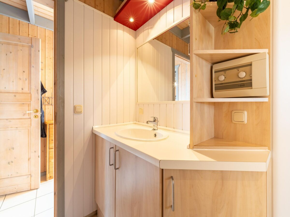 Holiday house Ferienhaus im Ferienpark Mueritz - Features photo 5