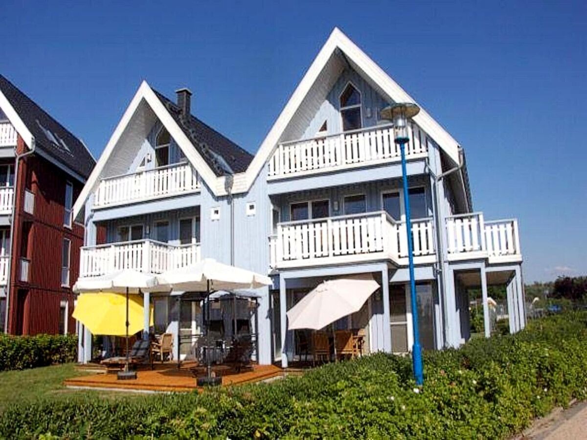 Apartment exklusives Appartement in Rechlin - Outdoor photo 2