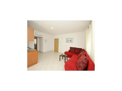 Apartment Apartments Villa Moonlight - Standard Two Bedroom Apartment with Large Terrace (Jenny) - Features photo 9
