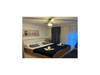 Apartment Apartment Alba - Three Bedroom Apartment with Loggia - Features photo 43