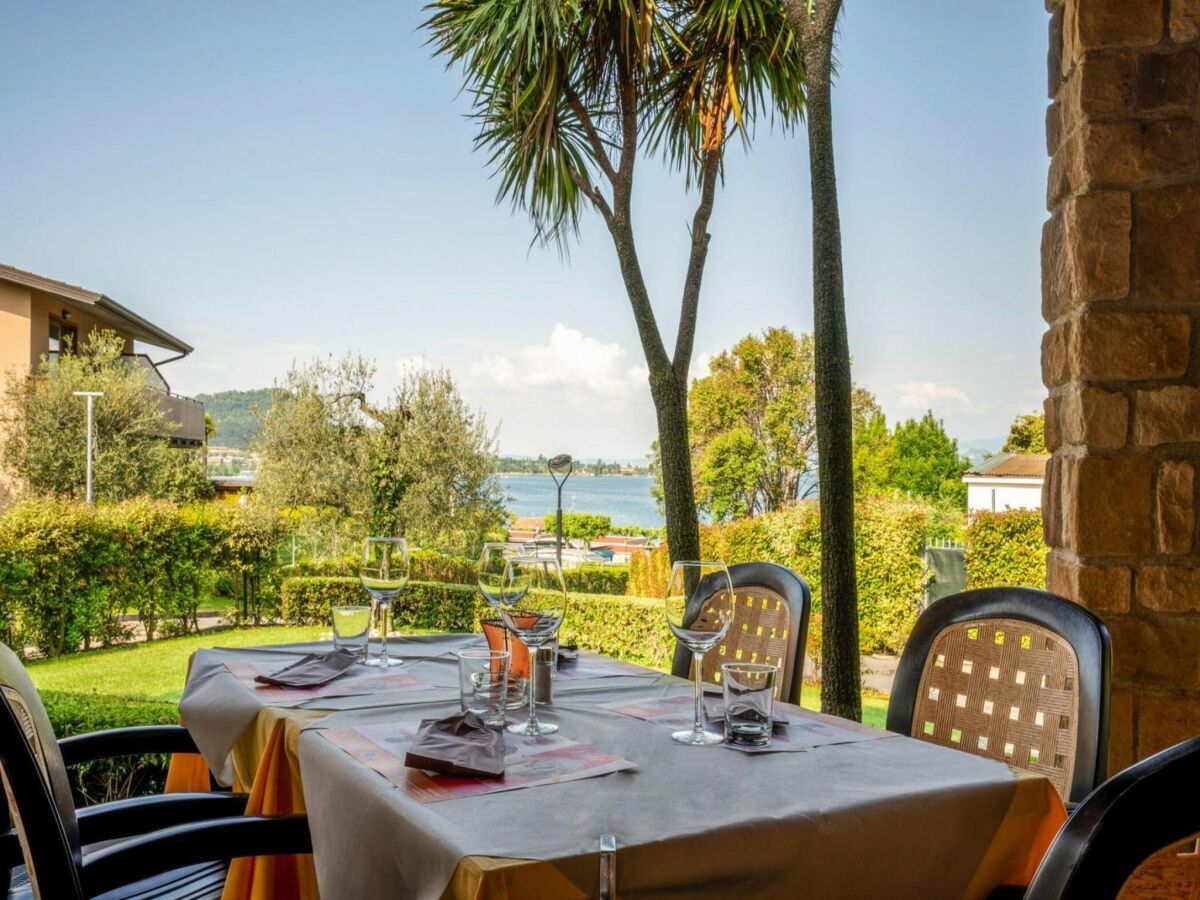 Holiday park Apartment in Manerba with barbecue - Outdoor photo 5