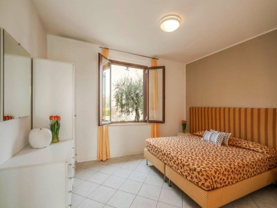 Holiday park Apartment in Manerba with barbecue - Features photo 21