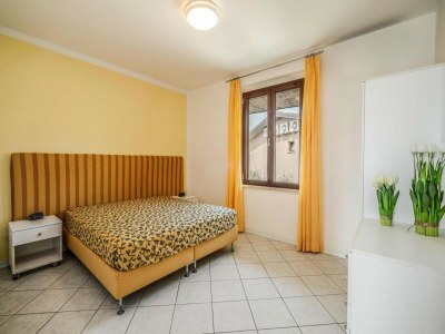 Holiday park Apartment in Manerba with barbecue - Features photo 36