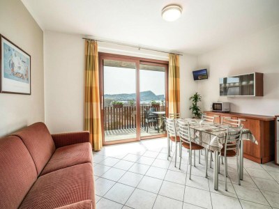 Holiday park Apartment in Manerba with barbecue - Features photo 38