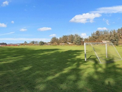 Holiday house Cabin in camping resort with activities - Outdoor photo 12