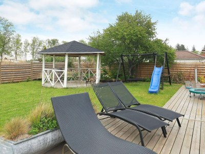 Holiday house Idyllischer Strandurlaub in Albaek - Outdoor photo 16