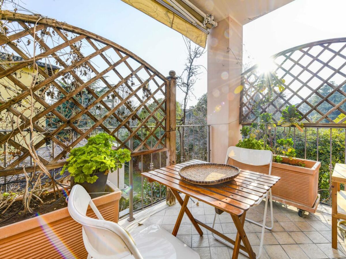 Apartment Apartment in the center of Salò - Outdoor photo 2