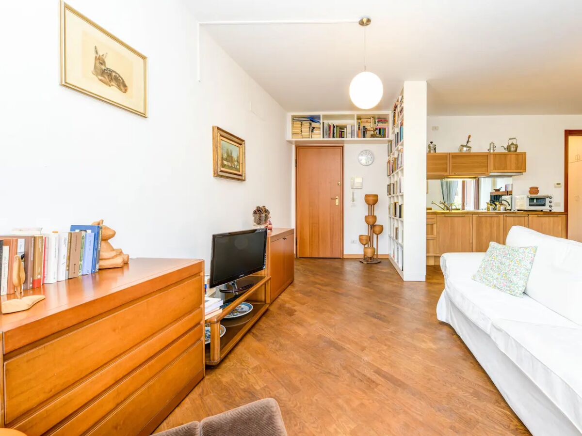 Apartment Apartment in the center of Salò - Features photo 5