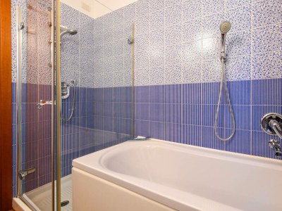 Apartment Apartment in the center of Salò - Features photo 21