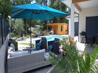 Holiday house Haus in Margaux mit Salzwasserpool & Weinbergen in Gironde - Holiday house