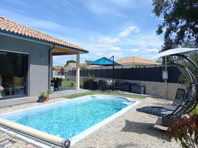 Holiday house Haus in Margaux mit Salzwasserpool & Weinbergen - Outdoor photo 24