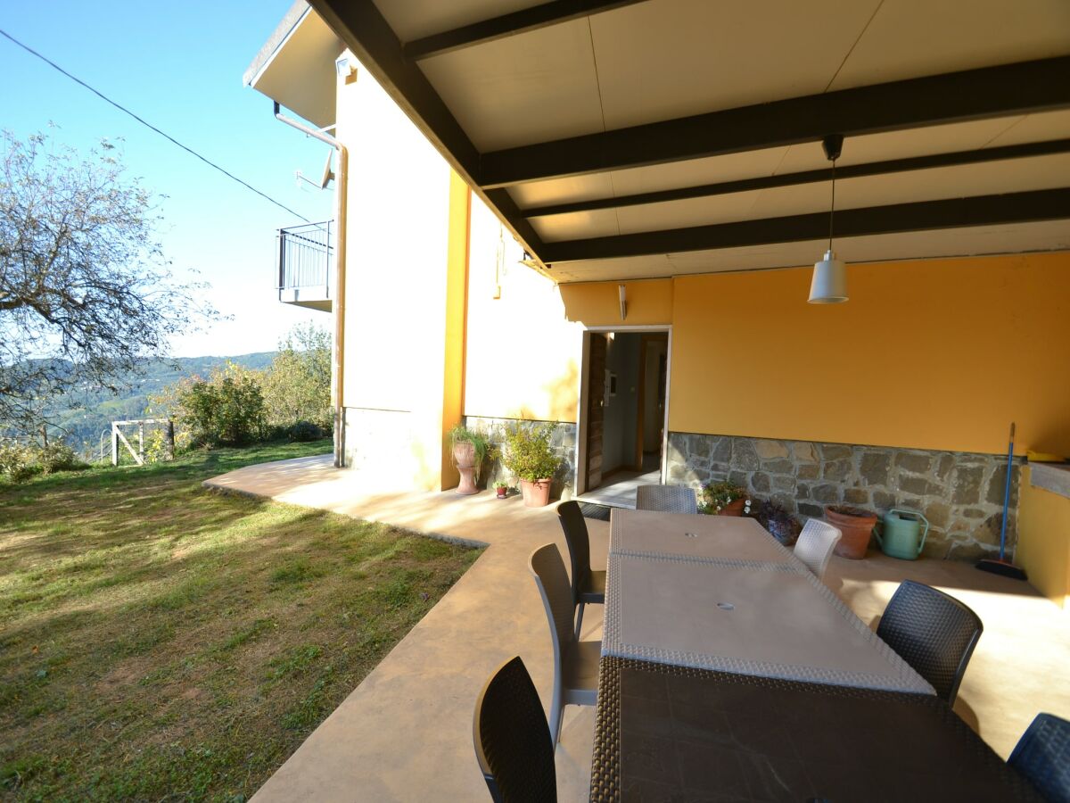 Holiday house Ferienhaus in Pescia mit privatem Pool