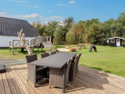 Holiday house Charmante Bauernhof-Ruckzug Skagen -- By Traum Ferienwohnungen - Outdoor photo 6