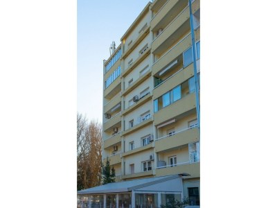 Apartment Apartment Point - Two Bedroom Apartment with Balcony - Outdoor photo 7