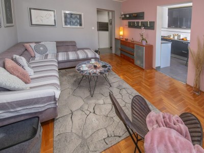 Apartment Apartment Point - Two Bedroom Apartment with Balcony - Features photo 12