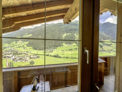 Apartment Apartment in Stubaital near Ski Lift - Features photo 11