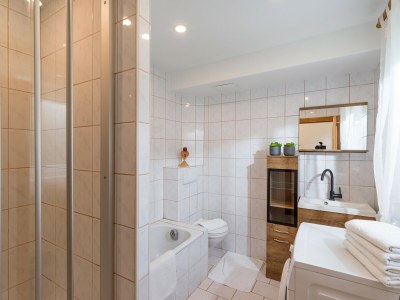 Holiday house Chalet in Fügen nahe Spieljoch Lift - Features photo 16