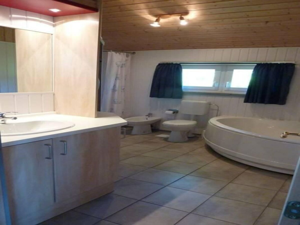 Holiday house Ferienhaus im Ferienpark Mueritz - Features photo 4