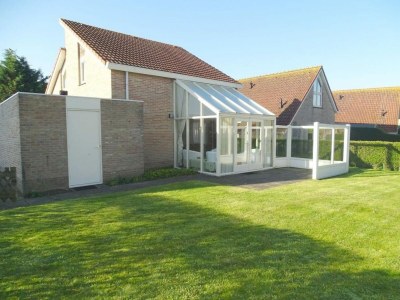 Holiday house Bungalow in Breskens near Beach and Lighthouse - Outdoor photo 29