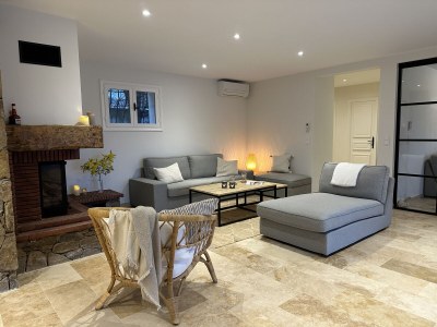 Villa Aqui - Features photo 25