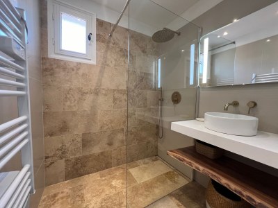 Villa Aqui - Features photo 35