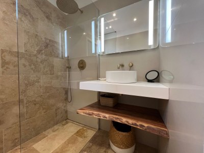 Villa Aqui - Features photo 36