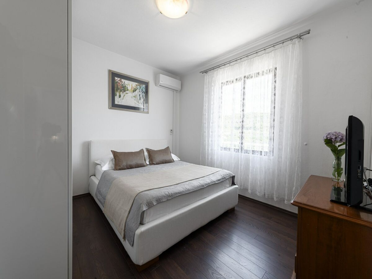 Apartment Guest House Rooms Rose - Romantic Double Room with Balcony and Sea View (No.1) - Features photo 5