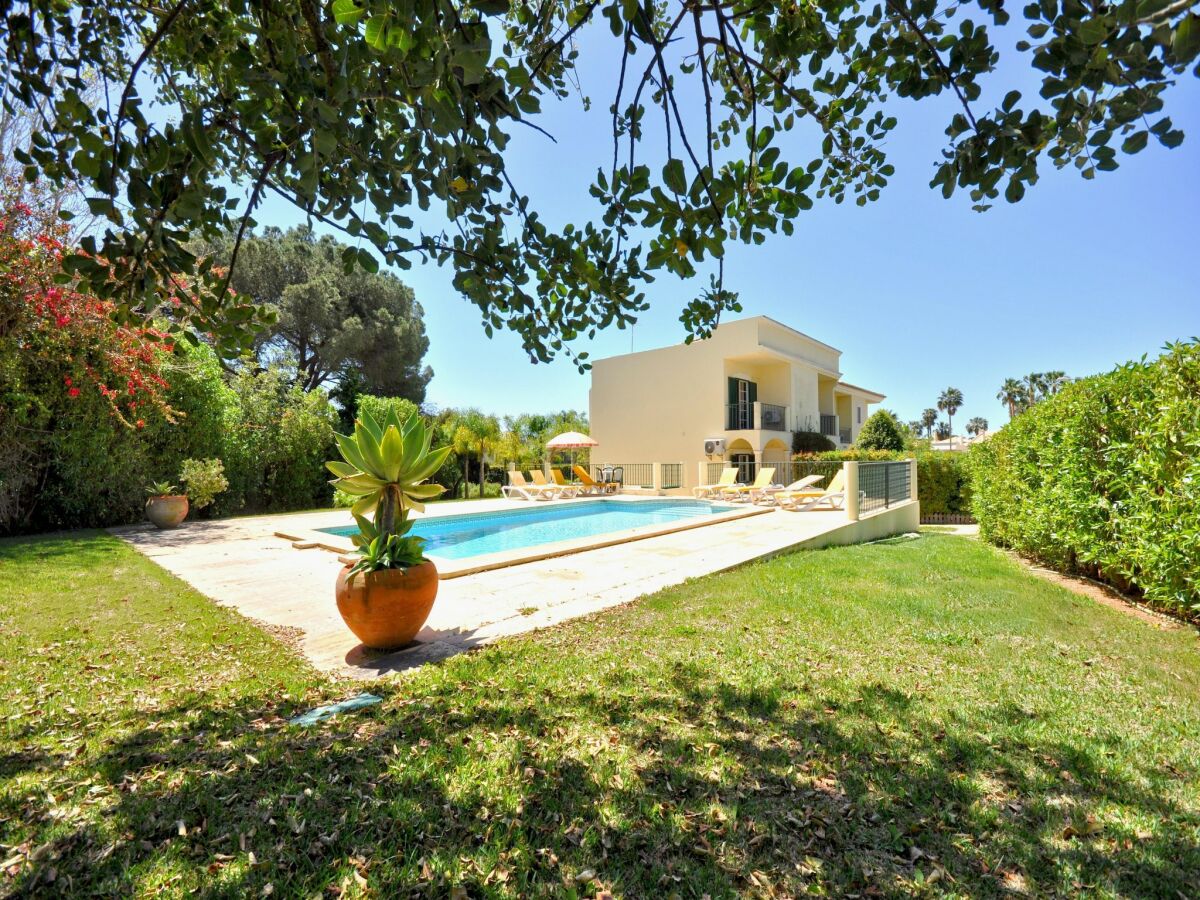 Villa Villa in Vilamoura nahe Falésia Strand