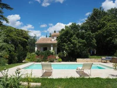 Holiday house Holiday Home in Villes-sur-Auzon with Pool in Vaucluse - Mont Ventoux - Holiday house