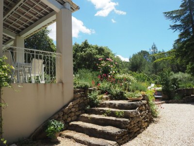 Holiday house Holiday Home in Villes-sur-Auzon with Pool - Outdoor photo 11