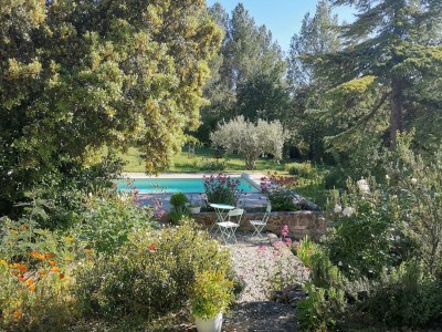 Holiday house Holiday Home in Villes-sur-Auzon with Pool - Outdoor photo 16