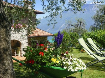 Holiday park Appartements Casa Tamas in Limone - Outdoor photo 3