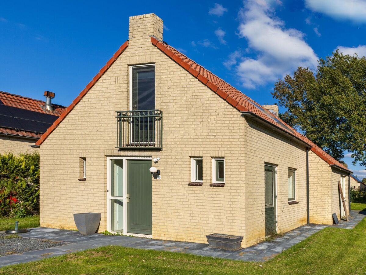 Holiday house Holiday home in Ewijk in a beautiful area - Outdoor photo 5