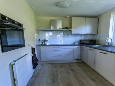Holiday house Holiday home in Ewijk in a beautiful area - Features photo 17