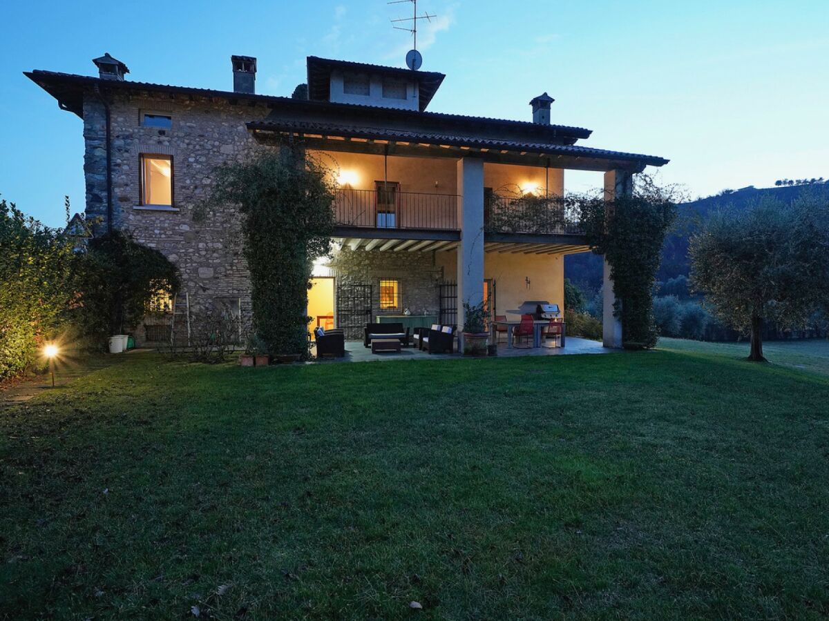 Villa Villa Garda Design & Pool - Outdoor photo 3