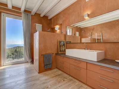 Villa Villa Garda Design & Pool - Features photo 15