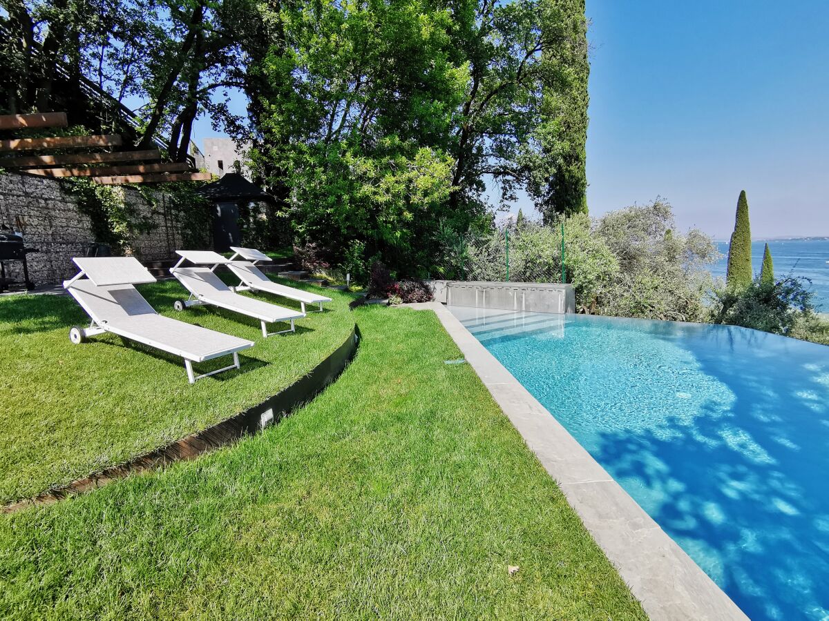 Villa Villa Michelle - view- Pool - Outdoor photo 2