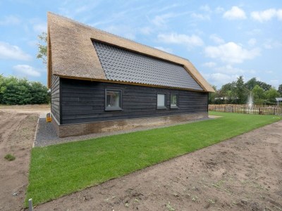 Holiday park Holiday Home with Pond View in Brabant - Outdoor photo 5