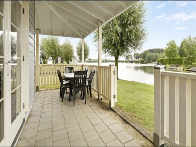 Holiday house Bungalow am Wasser mit Sauna in Holland - Outdoor photo 3