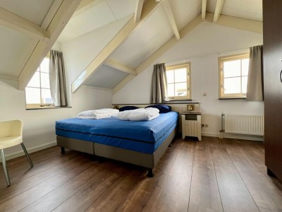 Holiday house Bungalow am Wasser mit Sauna in Holland - Features photo 11