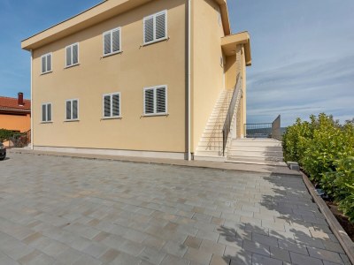 Apartment Apartment in Nevidane in der Nähe der Weißen Berge - Outdoor photo 2