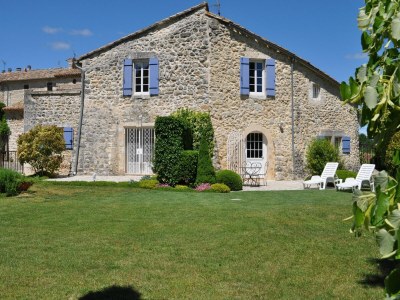 Holiday house Country House in Lussan near Pont du Gard - Outdoor photo 3