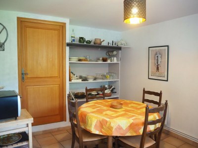 Holiday house Country House in Lussan near Pont du Gard - Features photo 8