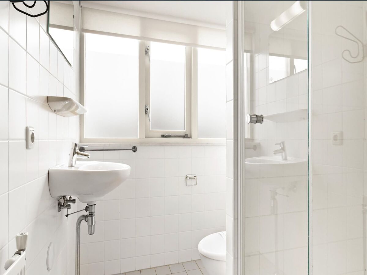 Holiday house Bungalow in Zuytland Buiten by the Water - Features photo 3