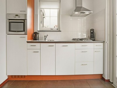 Holiday house Bungalow by Water near Rotterdam - Features photo 6