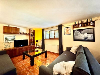 Holiday house Farmhouse Apartment with Pool - Features photo 19